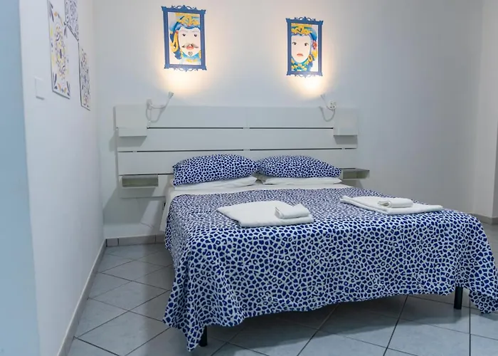 Alojamento de Acomodação e Pequeno-almoço Morfeo 3*
