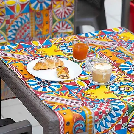 Morfeo Bed & Breakfast 4*